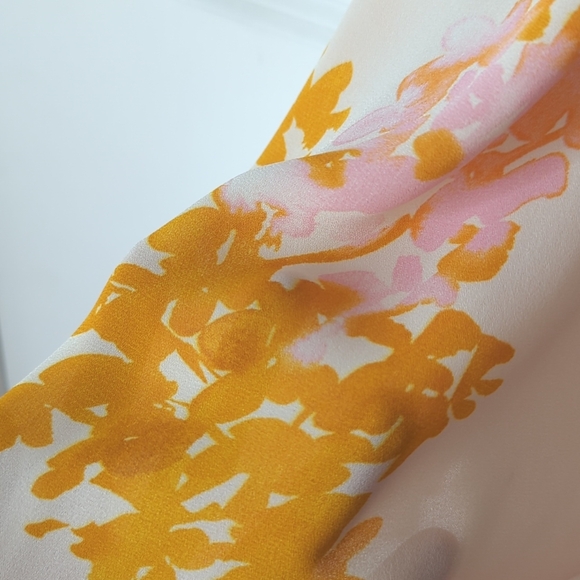 Anthropologie flowy tiered floral midi dress - Picture 8 of 10